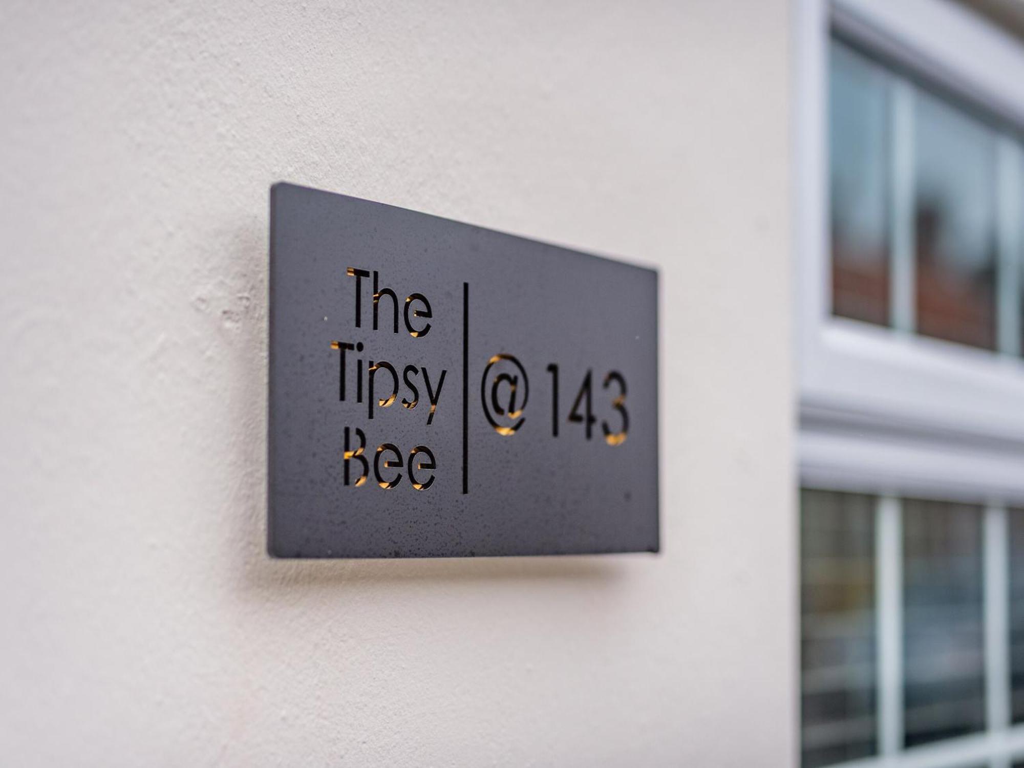 The Tipsy Bee At 143, Villa Guisborough Dış mekan fotoğraf